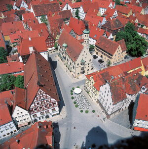 Nördlingen - Blick-auf-den-Marktplatz