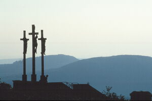 Bischofsheim - Kreuzberg_Hintergrund